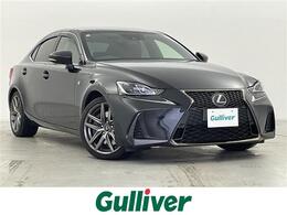 レクサス IS 200t Fスポーツ 三眼LEDヘッドライト　BSM