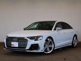 アウディ S8 4.0 4WD パノラマサンルーフ　認定中古車