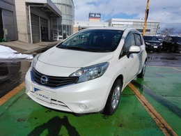 日産 ノート 1.2 X FOUR 4WD 