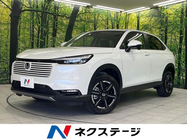登録済未使用車　衝突軽減　レーダークルーズ　シートヒーター　レーンキープ