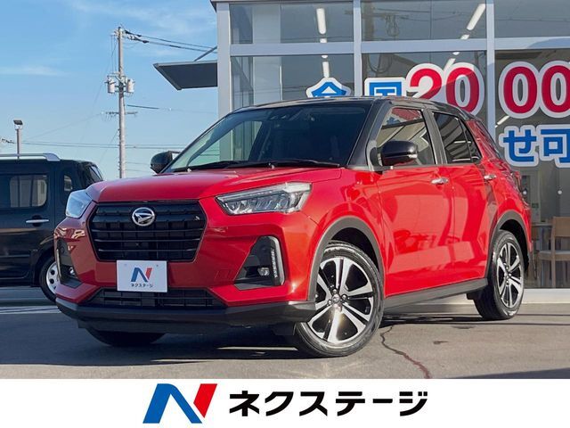 全周囲カメラ　レーダークルーズ　ハーフレザーシート　ドラレコ　コーナーセ