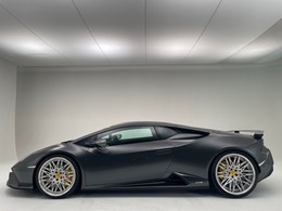 ランボルギーニ ウラカン Tecnicaルボルデザインホイール ノビテックダウンサス