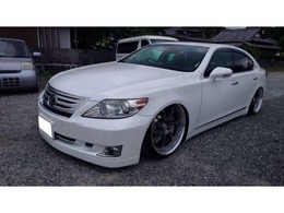 レクサス LS 460 Iパッケージ エアロ　エアサス　カスタムオーディオ