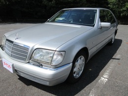 メルセデス・ベンツ Sクラス S500L ムーンルーフ・純正ナビ・フルノーマル車