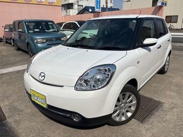 マツダ ベリーサ 1.5 L ナビ　ワンセグ　ブルートゥース　革シート