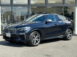BMW X6 M50i 4WD サンルーフ 保温保冷カップホルダ 黒革電動