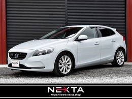 ボルボ V40 T4 SE 衝突軽減ブレーキレーンキープ　Bluetooth