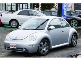 フォルクスワーゲン ニュービートル 2.0 新品天張貼替済 内装ボディ同色塗装加