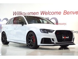 アウディ RS3スポーツバック 2.5 4WD RSデザインPKGパノラマルーフREMUSマフラー