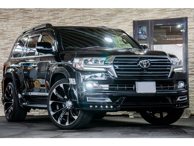 トヨタ ランドクルーザー200 4.6 ZX 4WD 2016年 1.1万キロ