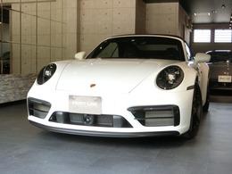 ポルシェ 911カブリオレ カレラ4 GTS PDK 左H/GTSインテリア/同色サイドスカート