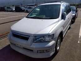 三菱 シャリオグランディス 2.4 エクシード 4WD 