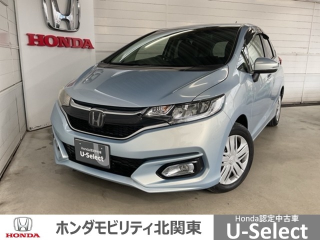 使い易いコンパクトカーの代表フィットです。