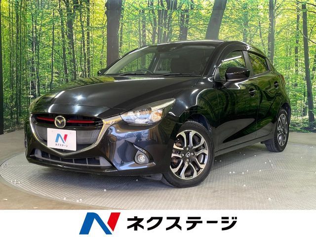 純正ナビ　バックカメラ　衝突軽減装置　禁煙車　コーナーセンサー