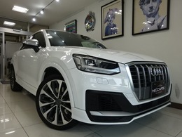 アウディ SQ2 2.0 4WD ワンオーナー車　アシスタンスPKG