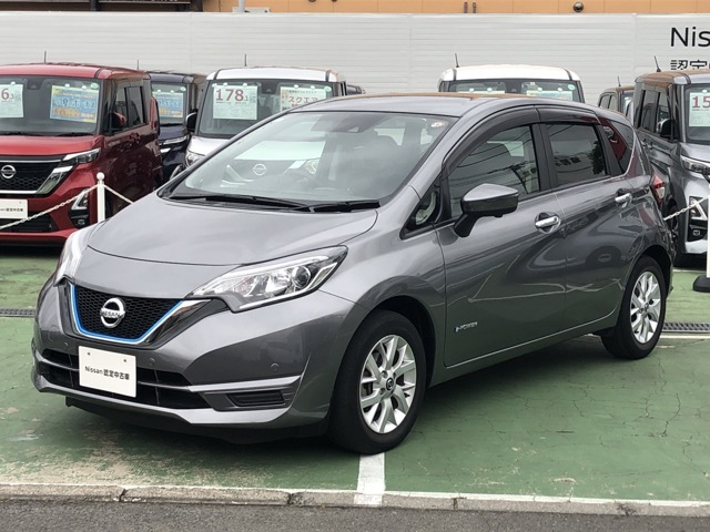 当店のおクルマをご覧いただき、誠にありがとうございます♪NISSANクオリティショップ認定【日産神奈川・Carスクエア平塚田村店】です！