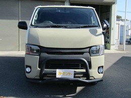 トヨタ ハイエースバン 2.8 スーパーGL ロング ディーゼルターボ 4WD リフトアップ 4WD  ベットキット