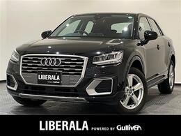 アウディ Q2 30 TFSI スポーツ バーチャルコックピット