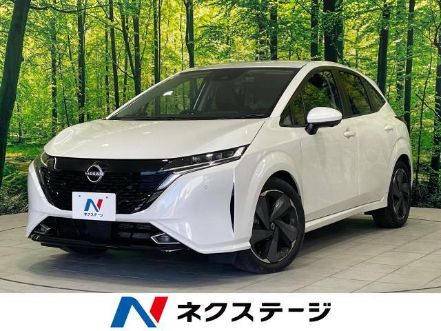 禁煙車　全方位運転支援システム　SDナビ　バックカメラ　LEDヘッド