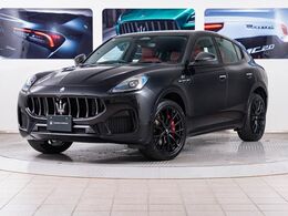 マセラティ グレカーレ GT 4WD 認定保証2年付 インテルニロッシ特別仕様車