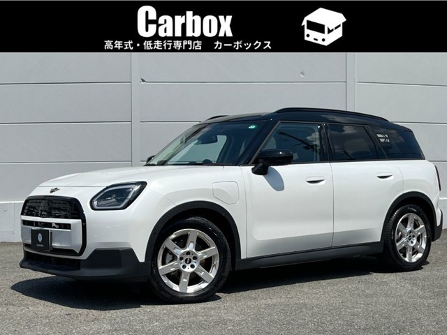 総在庫100台！！各メーカーの高年式・低走行車を1店舗で比較ができます！