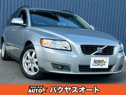 ボルボ V50 2.0e アクティブ 走行25000キロ　修復歴無し　ディーラー車