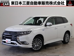 三菱 アウトランダーPHEV 2.4 G プラスパッケージ 4WD 全方位カメラ　誤発進抑制　残存86.3