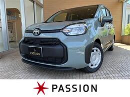 トヨタ シエンタ ハイブリッド 1.5 X 登録済未使用車　片側電動スライドドア　衝