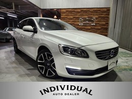 ボルボ V60 D4 ダイナミック エディション ディーゼルターボ 2017モデル　特別限定車　禁煙車　D記録簿