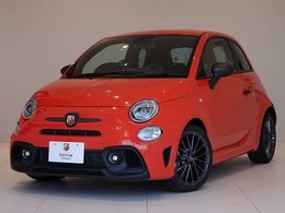 アバルト 595 F595 認定中古車 登録済未使用車 5MT アップルカ