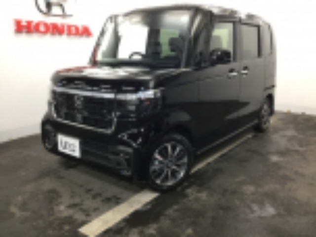 【NBOXカスタム】が入庫しました。人気の軽自動車　ホンダのNシリーズ。　装備も充実、お買い得の一台です。