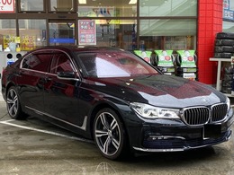 BMW 7シリーズ 740Li 