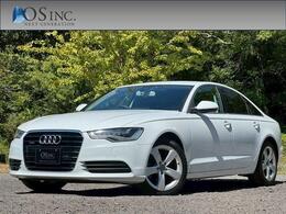 アウディ A6 2.8 FSI クワトロ 4WD クルーズコントロール/コーナーセンサー/シ