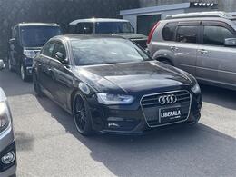 アウディ A4 2.0 TFSI SEパッケージ 修復歴無し