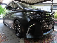 トヨタ アルファード ハイブリッド 2.5 スペーシャス ラウンジ E-Four 4WD