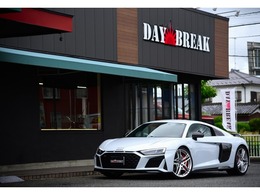 アウディ R8 V10 パフォーマンス 5.2 FSI クワトロ 4WD グロスカーボン パワークラフト　Sシート