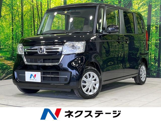 禁煙車　バックカメラ　衝突被害軽減システム　アダプティブクルーズ