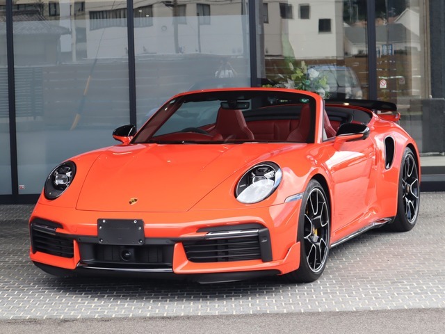 ◆2021y Porsche 911 Turbo S Cabriolet オプション4,160,000- 入庫致しました