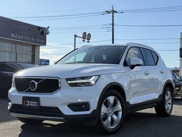 ボルボ XC40 T4 モメンタム ヒーター付電動シート Bカメラ ETC ナビ TV