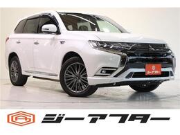 三菱 アウトランダーPHEV 2.4 S エディション 4WD 最終型サンルーフ黒革シート電動Rゲート