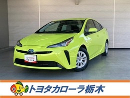 トヨタ プリウス 1.8 S 新品オールシーズンタイヤ・衝突被害軽減