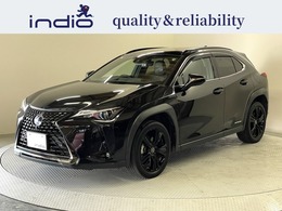 レクサス UX 250h アーバン エレガンス サンルーフ・純正10.3型ナビ・アクセサリー