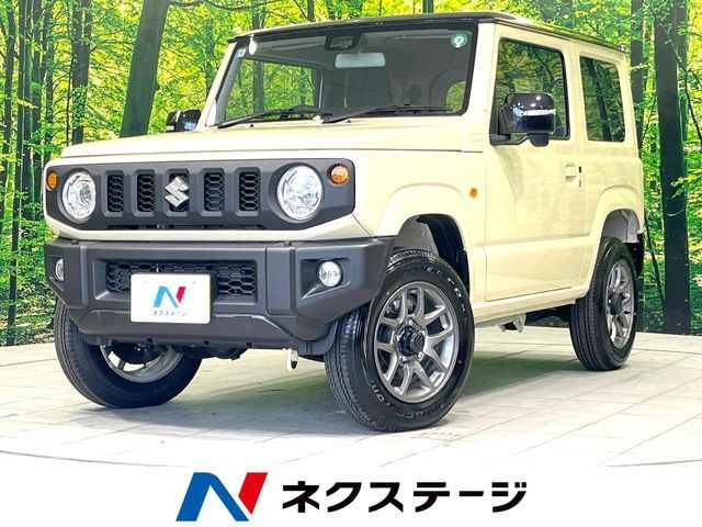4WD　届出済未使用車　衝突被害軽減システム　コーナーセンサー