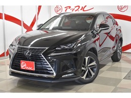 レクサス NX 300 バージョンL 4WD 純正ナビ　パノラミックビューモニター