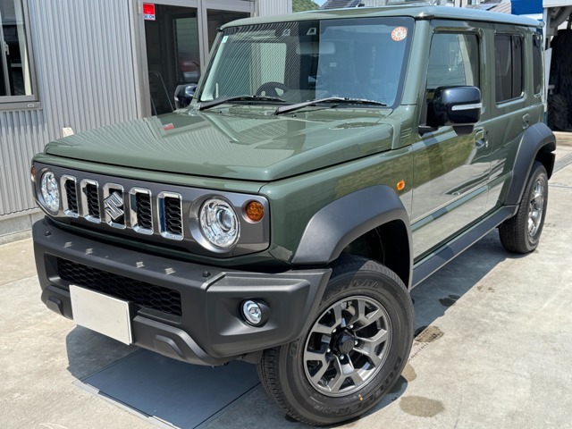 スズキ　ジムニーノマド未使用車（ジャングルグリーン）が入荷しました！現在注文が停止している状態のお車なので、貴重な一台です！