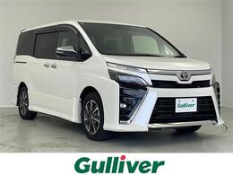 トヨタ ヴォクシー 2.0 ZS 煌III トヨタセーフティセンス　純正10.5インチナ