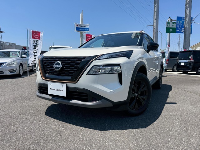 エクストレイル当社試乗車入荷しました！