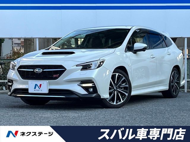 赤黒革シート　アイサイトX　フロント＆サイド＆バックカメラ　禁煙車