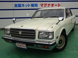 トヨタ センチュリー 4.0 Lタイプ 6人乗りベンチシート・コラムシフト革シー
