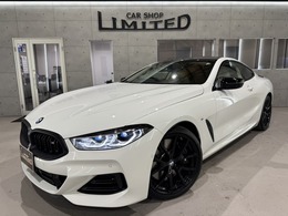 BMW 8シリーズ M850i xドライブ 4WD 法人ワンオーナー　20AW　カーボンルーフ